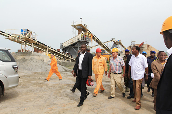 Президент Бенина посетил Sanme комплекс совокупности