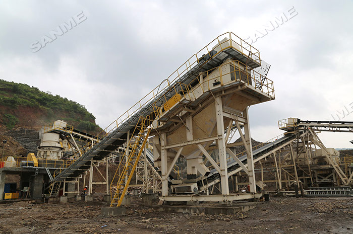 Indonesia 300TPH Andesite Crushing Production Plant For Alfa